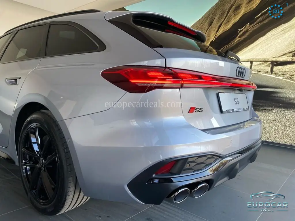 Audi S5