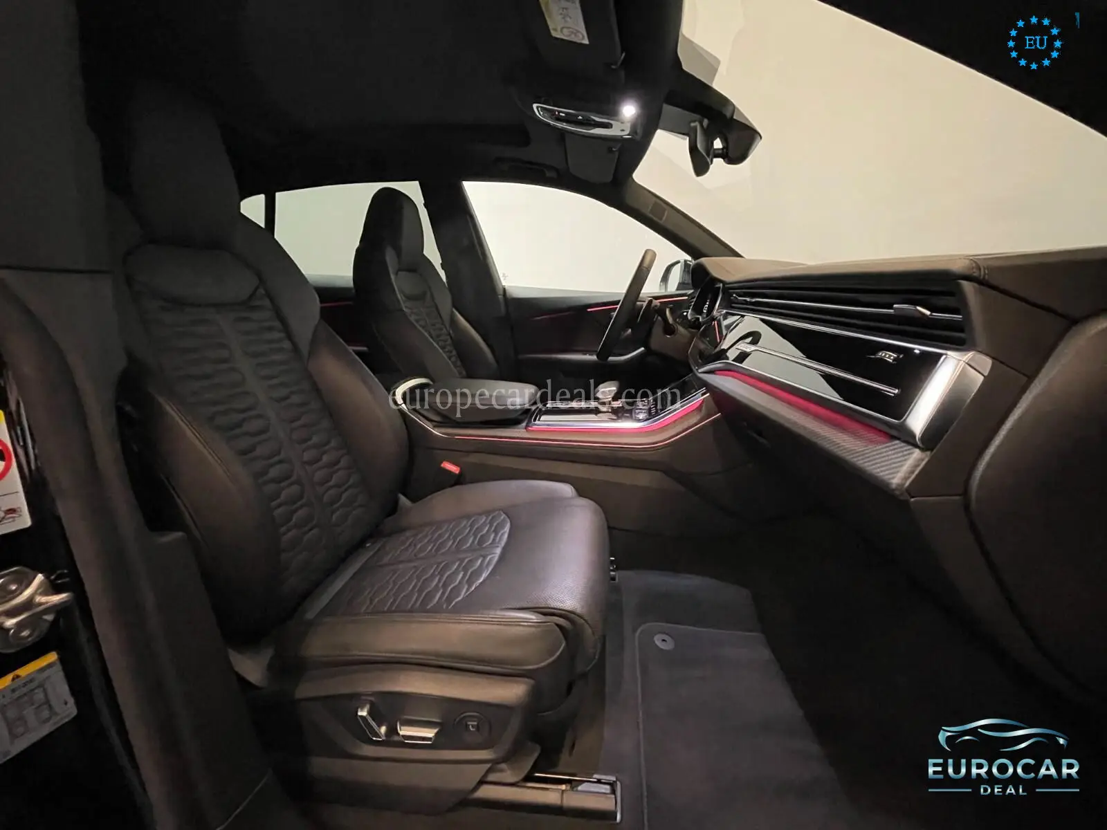 Audi RSQ8
