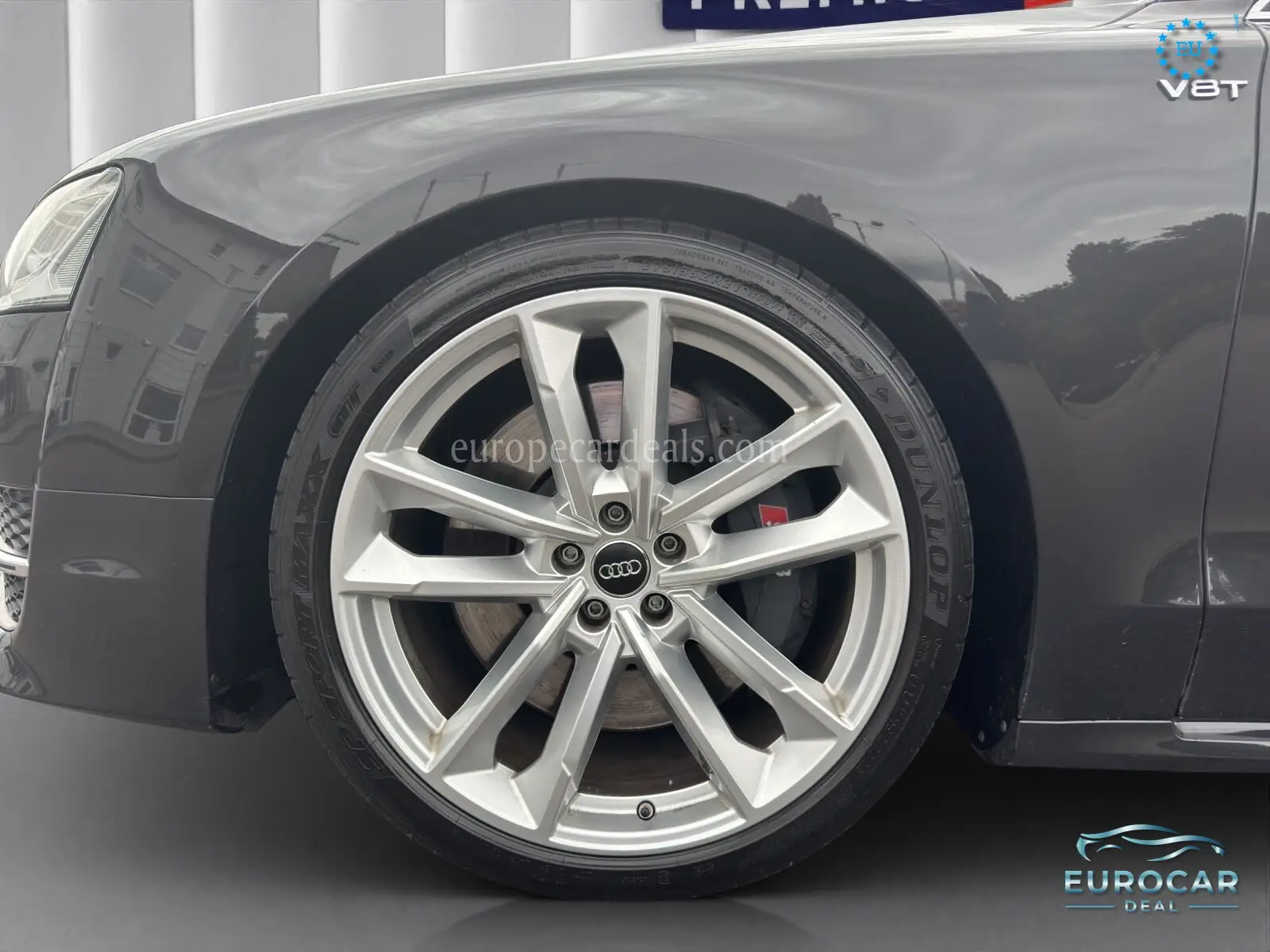 Audi S8