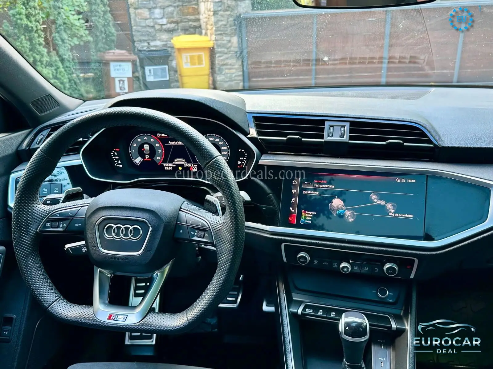 Audi RSQ3