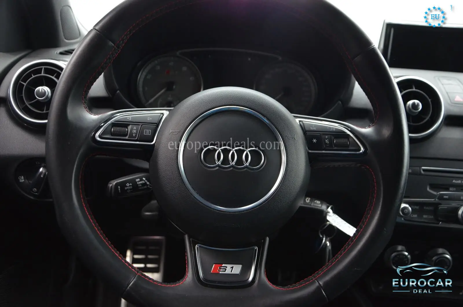 Audi S1