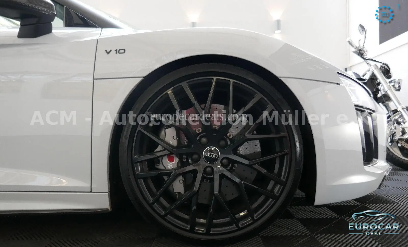 Audi R8