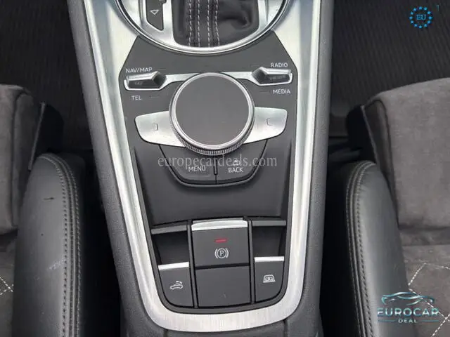 Audi TTS