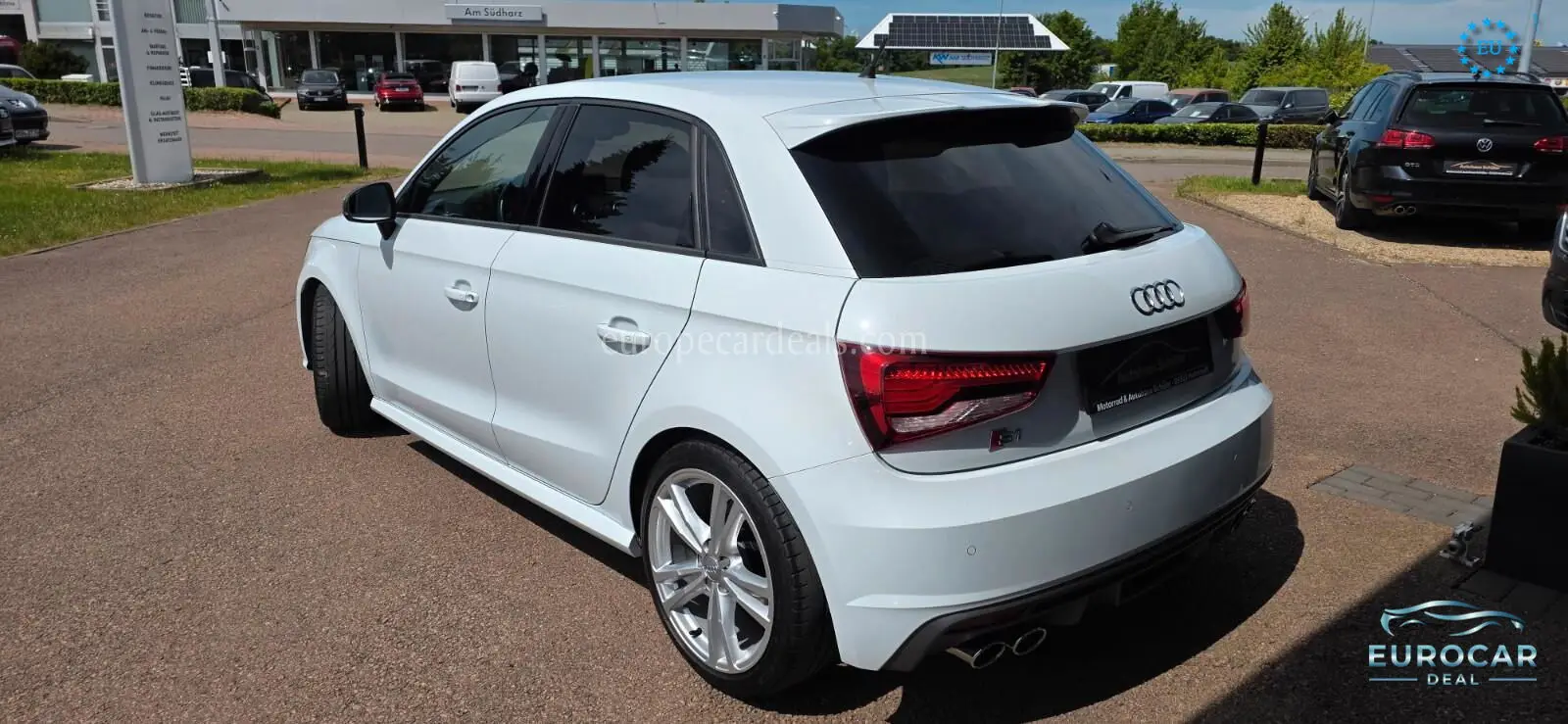 Audi S1