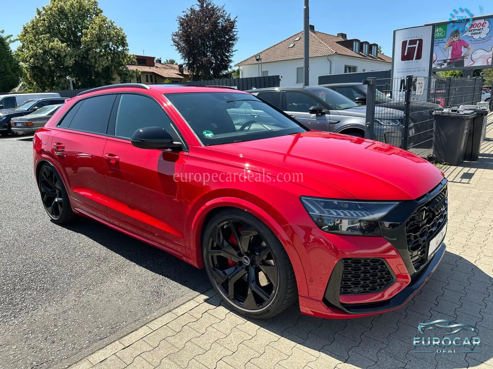 Audi RSQ8