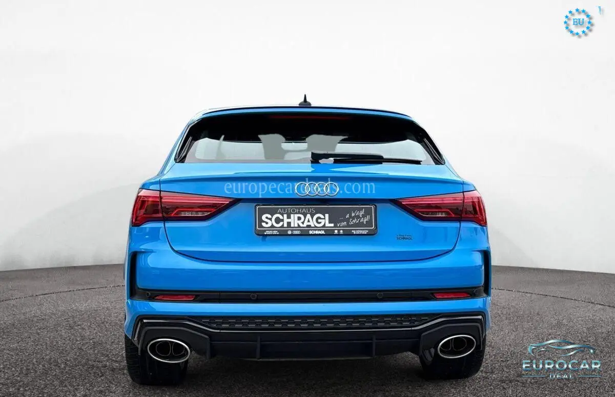 Audi RSQ3