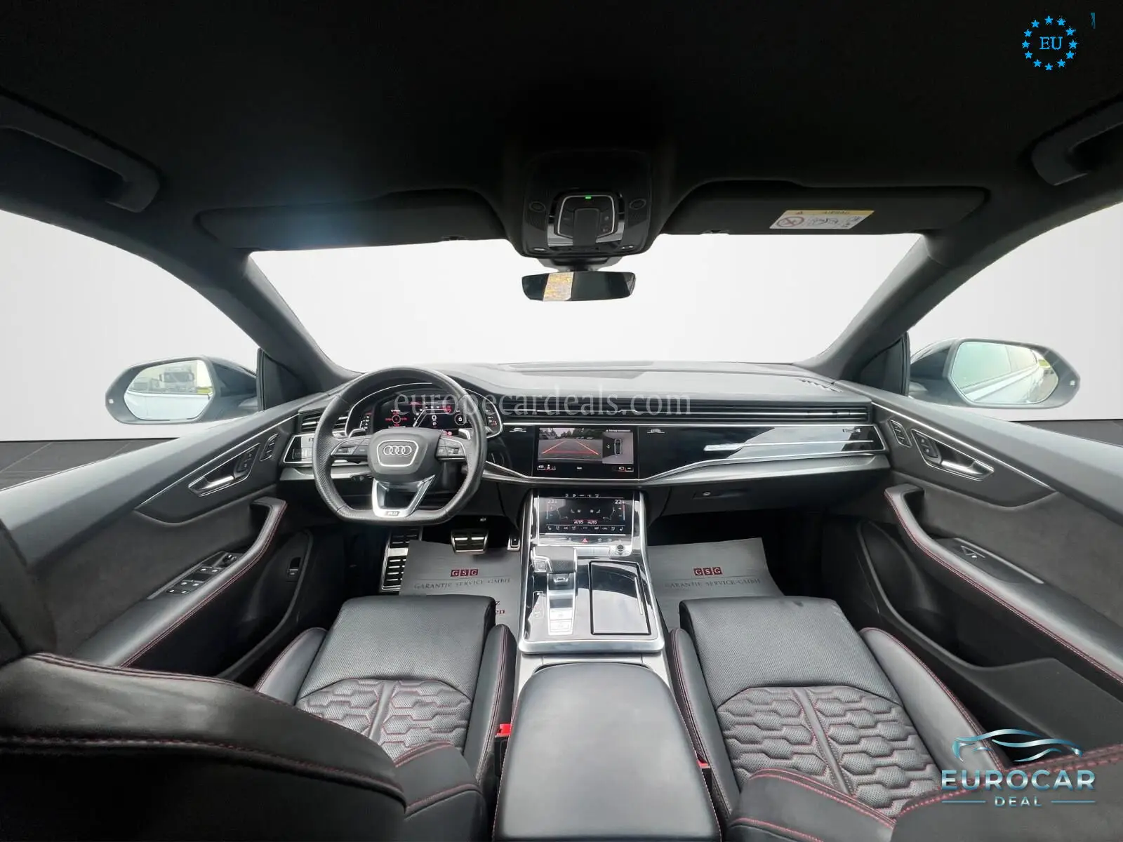 Audi RSQ8