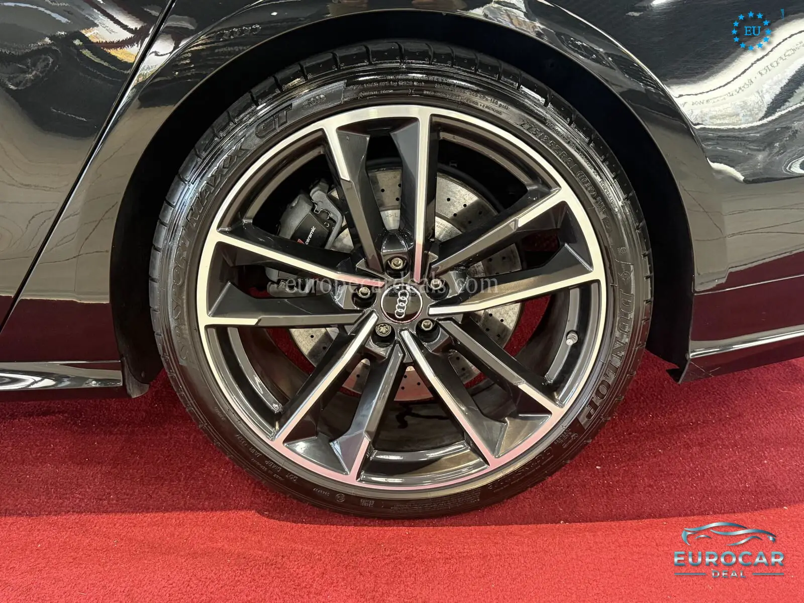 Audi S8