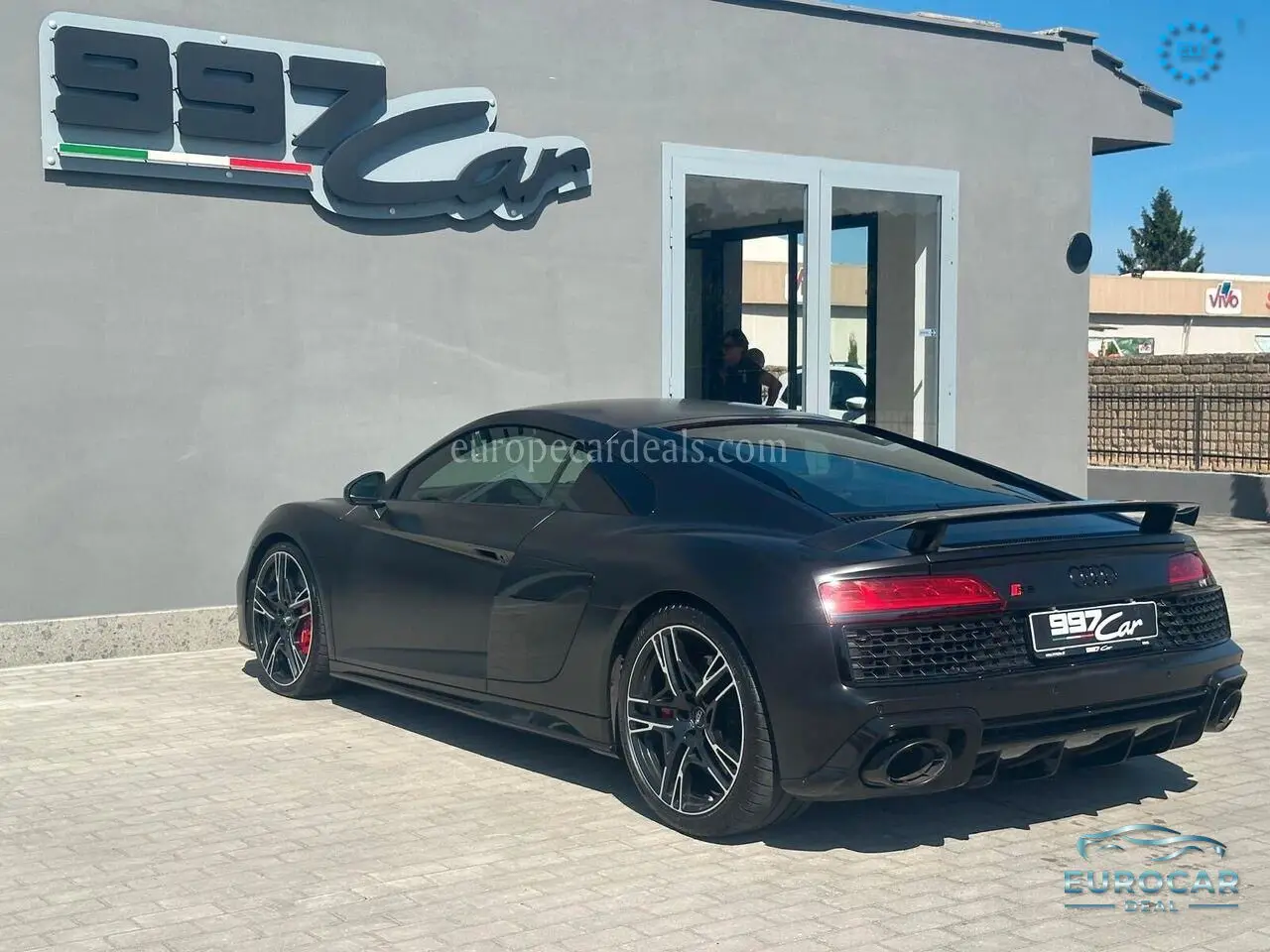 Audi R8