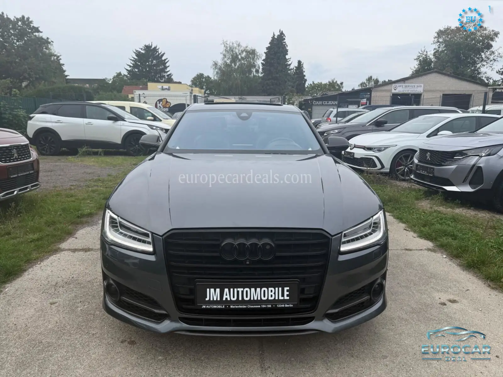 Audi S8