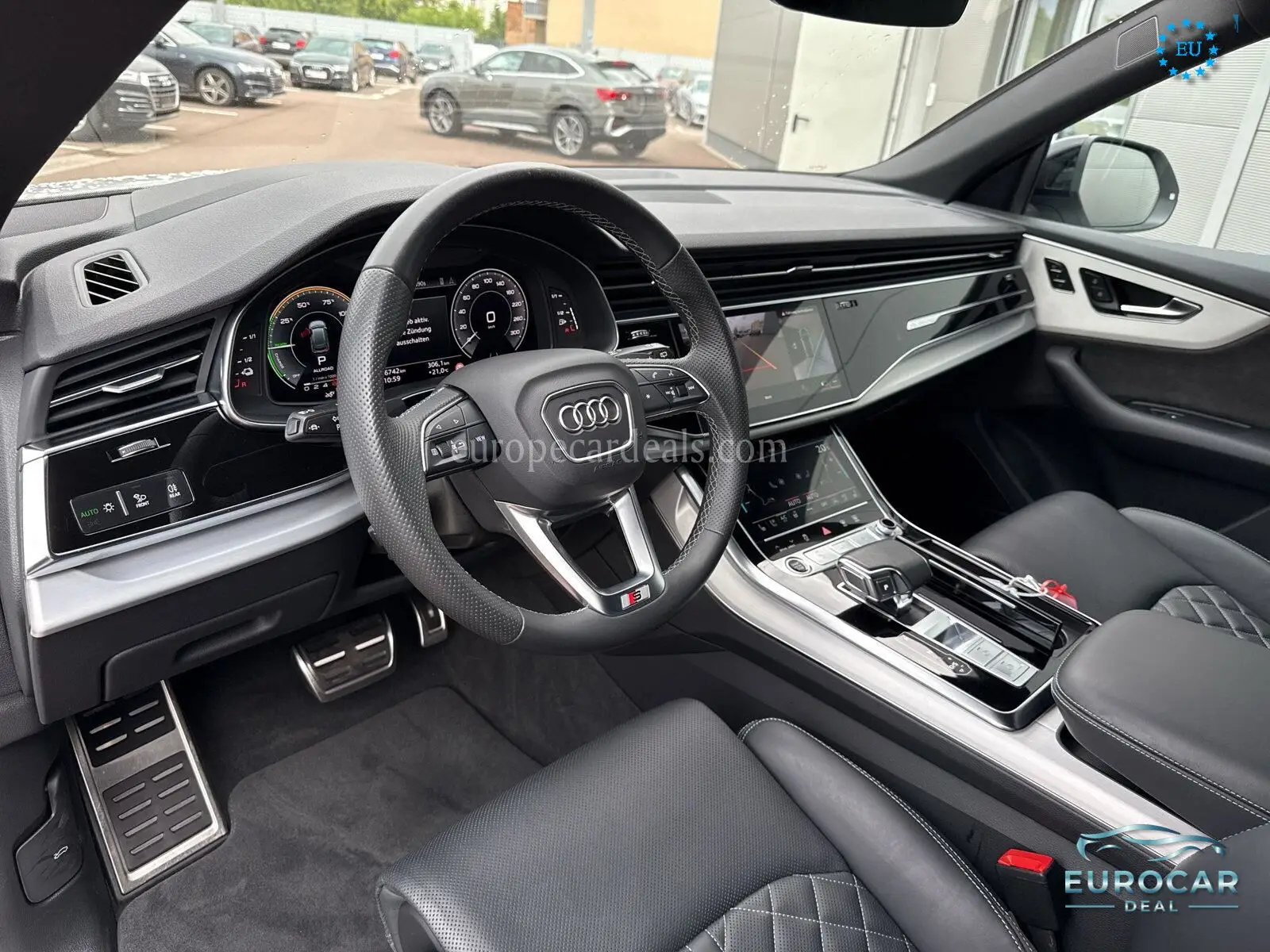 Audi Q8