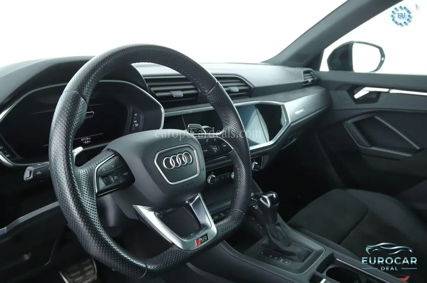 Audi RSQ3