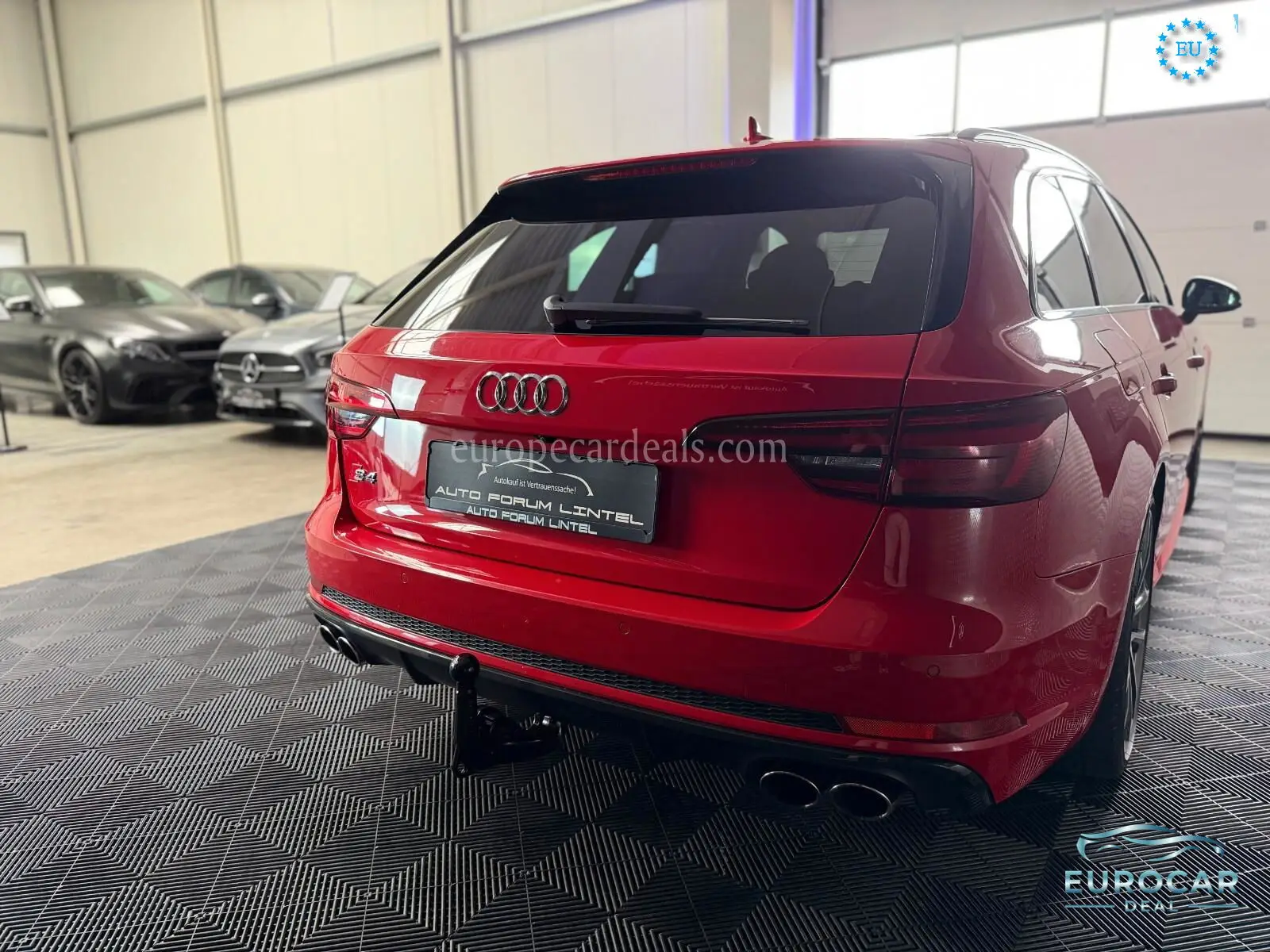 Audi S4