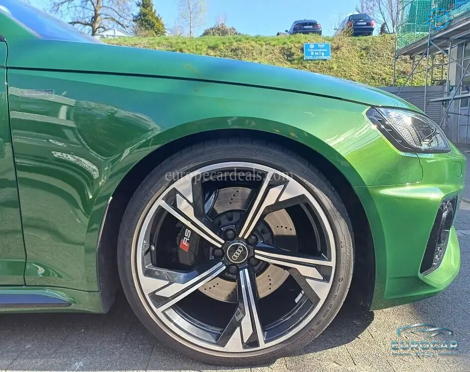 Audi RS4
