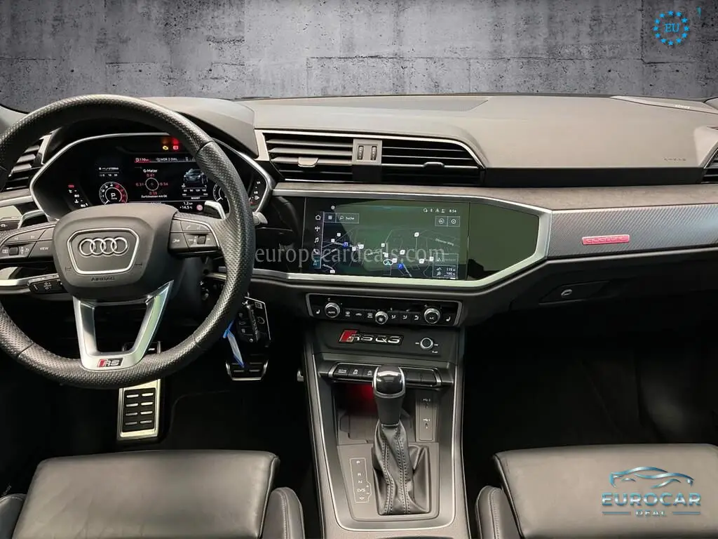 Audi RSQ3
