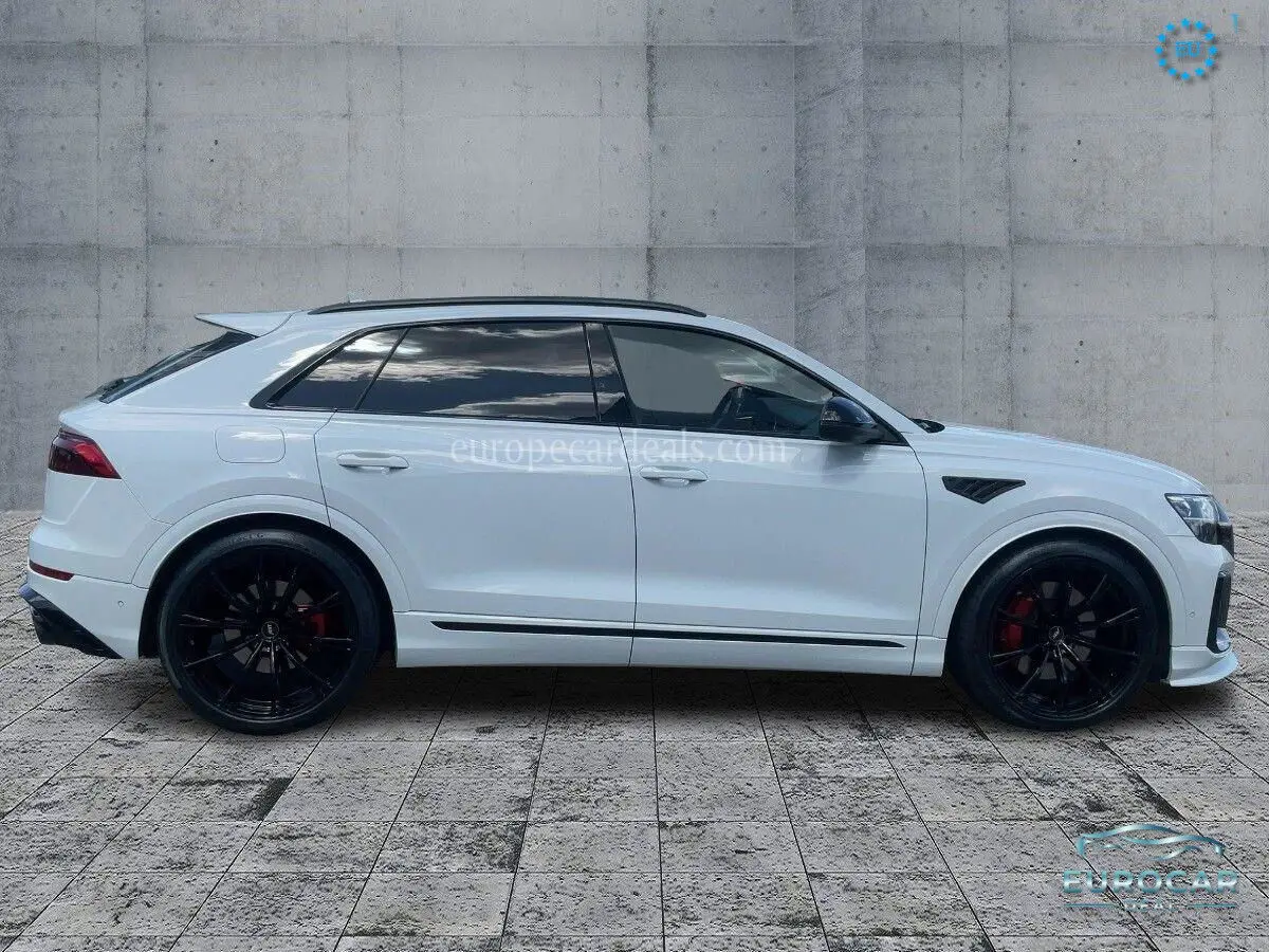 Audi SQ8