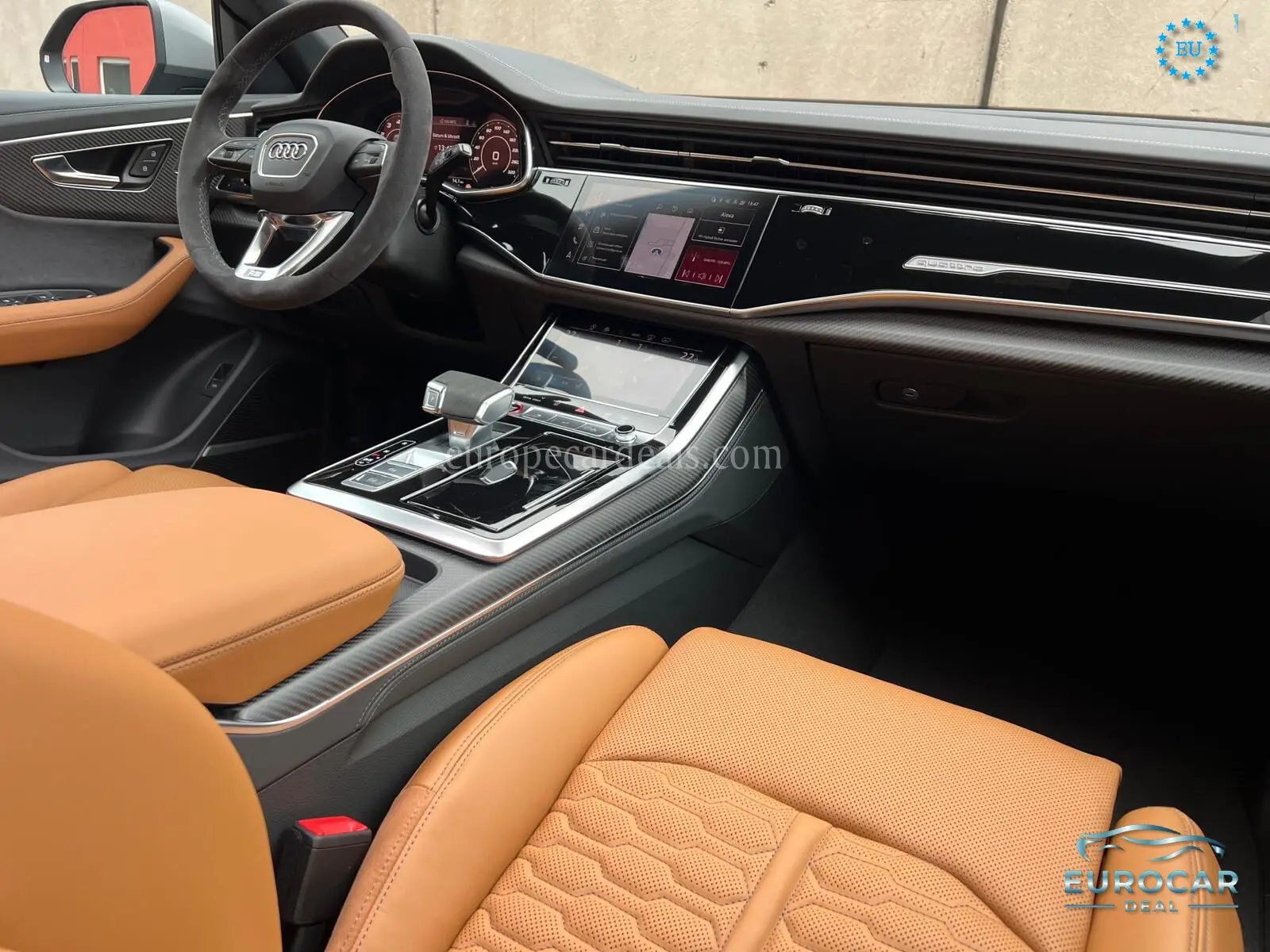 Audi RSQ8