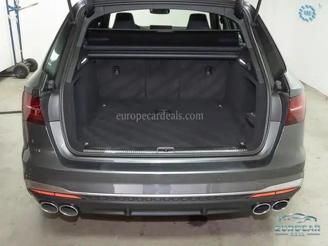 Audi S4