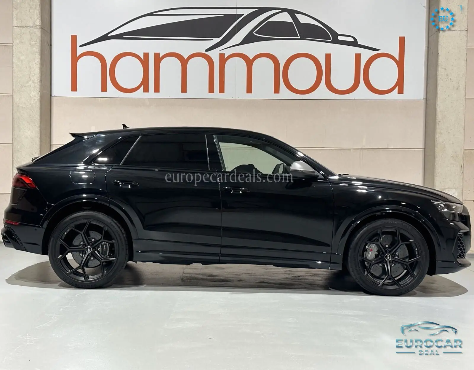 Audi RSQ8