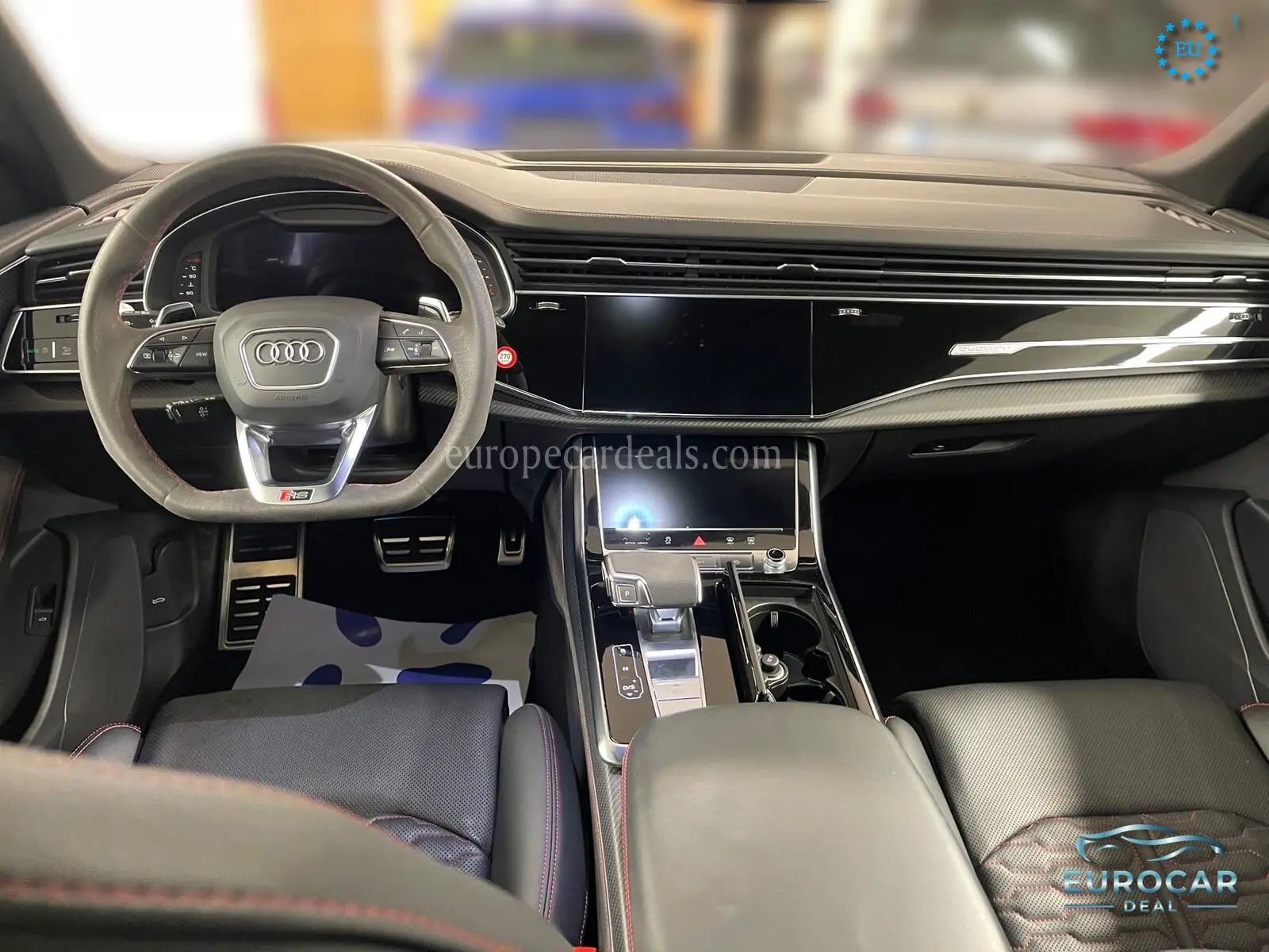 Audi RSQ8