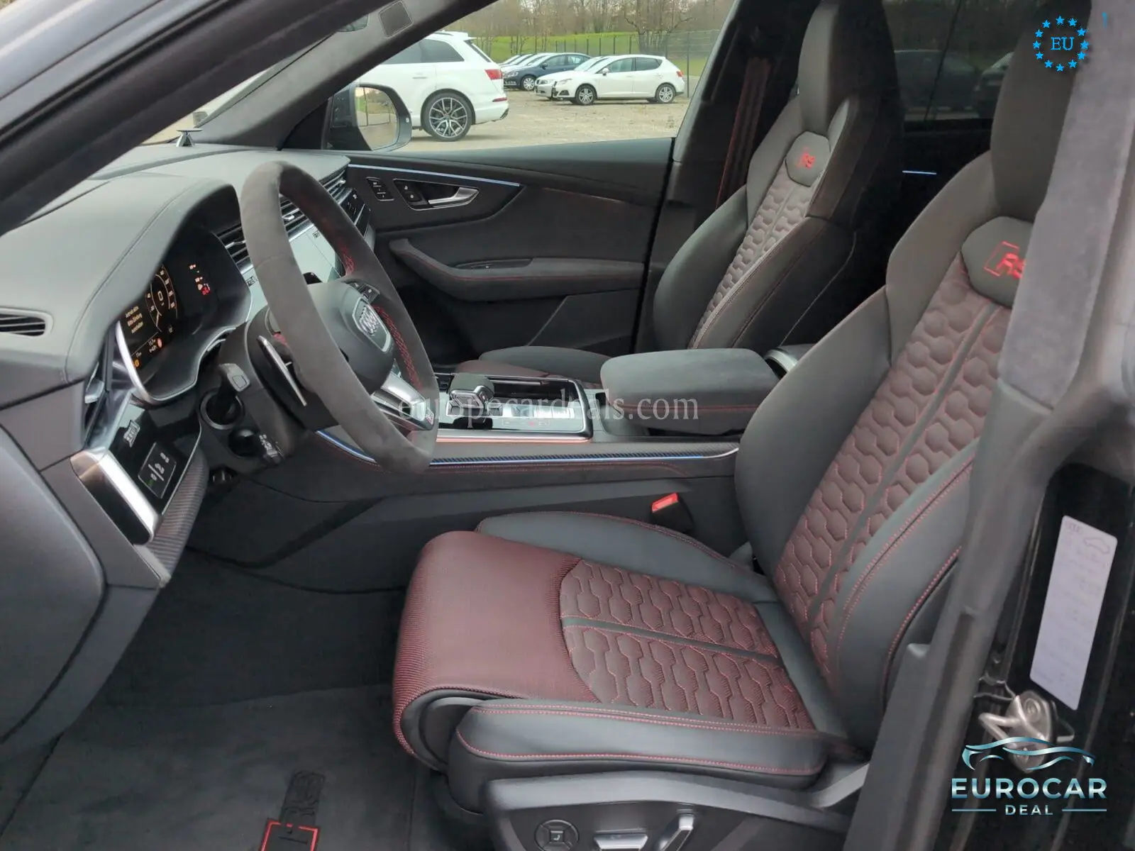 Audi RSQ8
