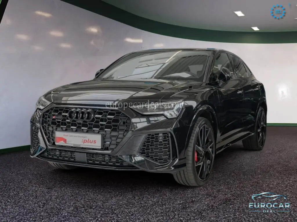Audi RSQ3
