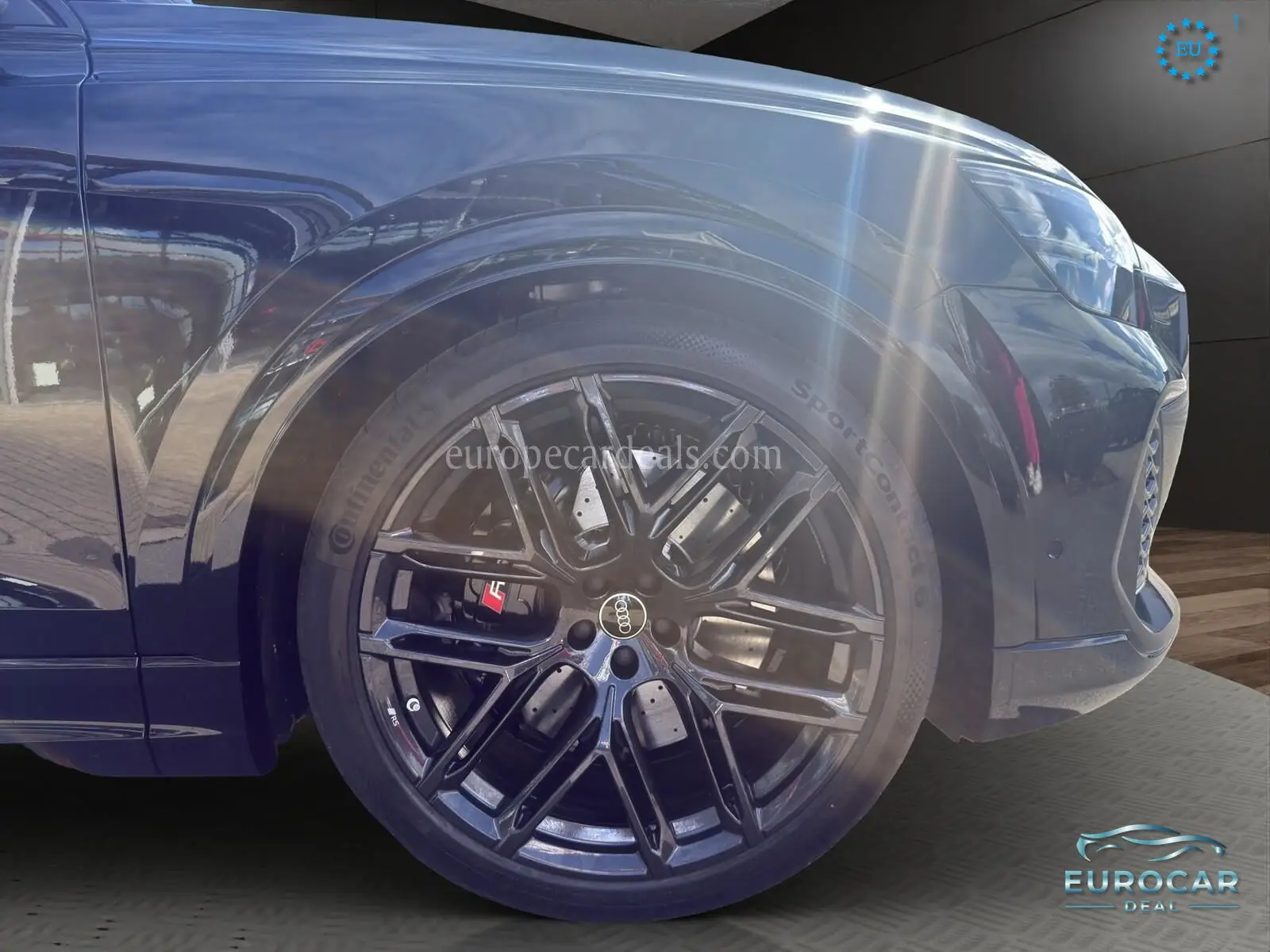 Audi RSQ8
