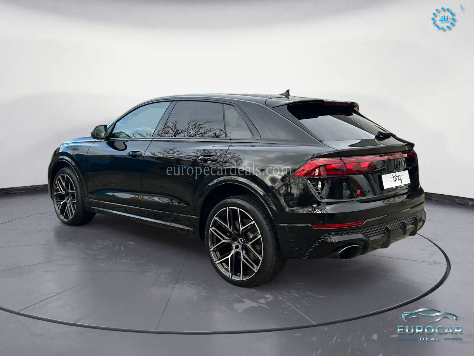 Audi RSQ8
