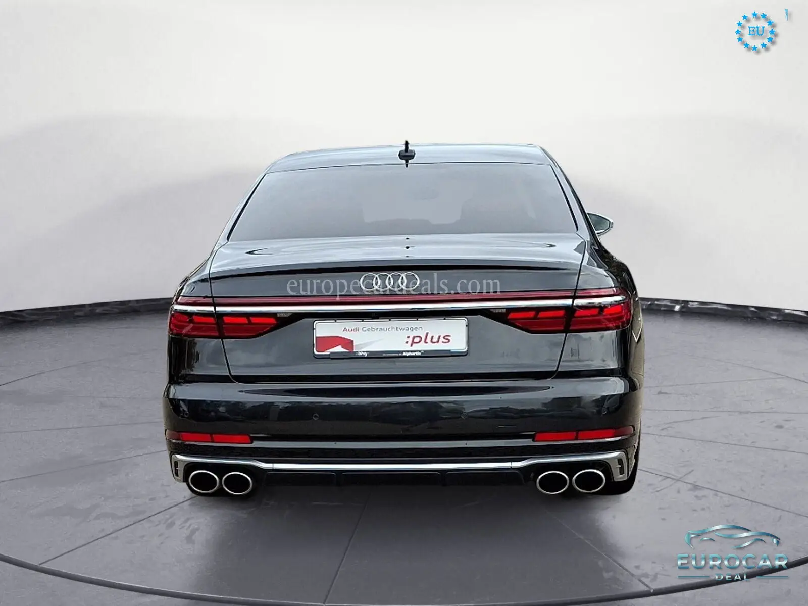 Audi S8