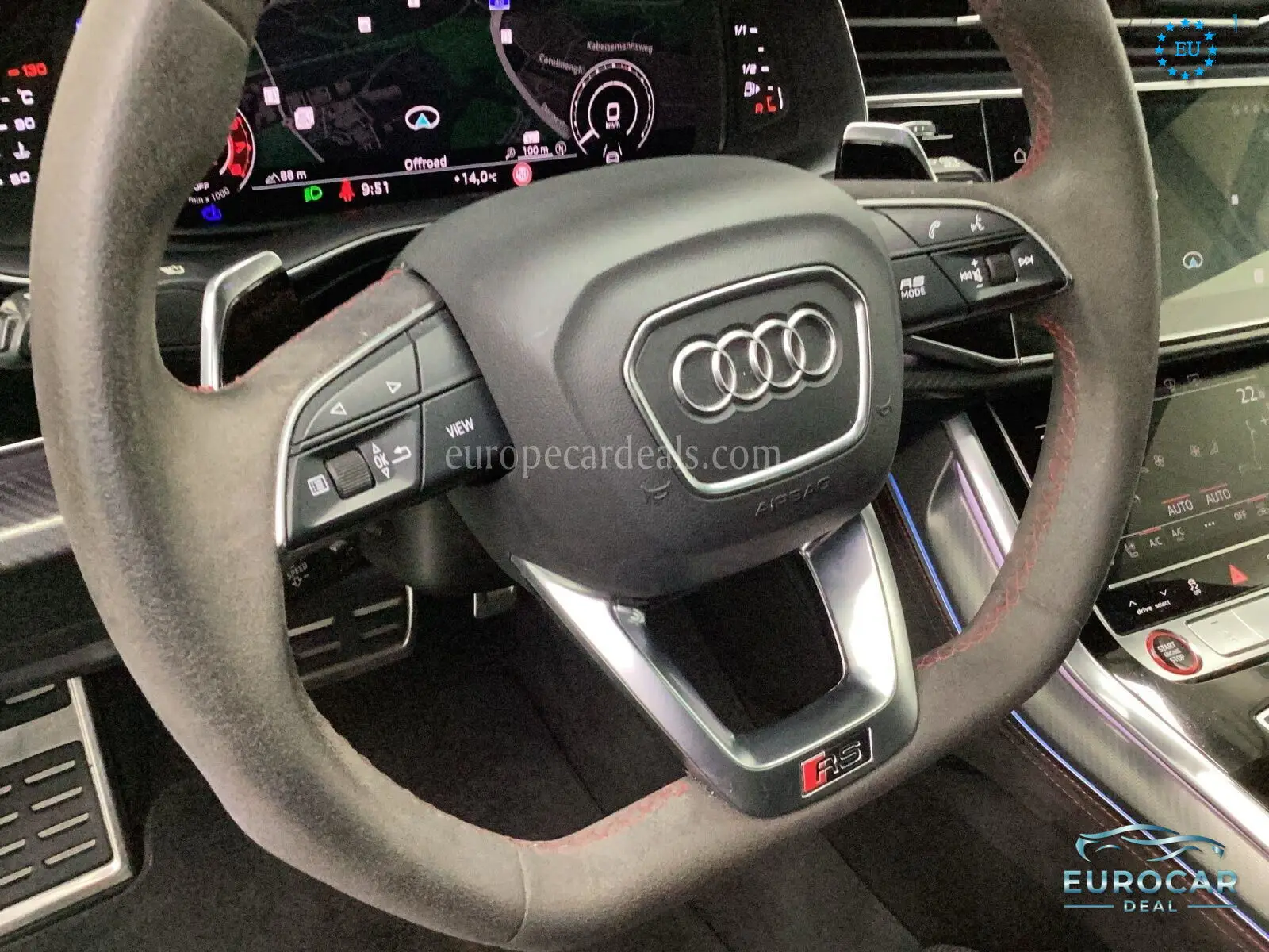 Audi RSQ8