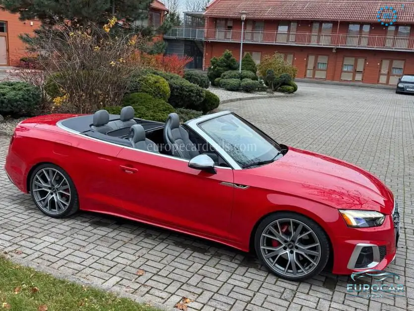 Audi S5