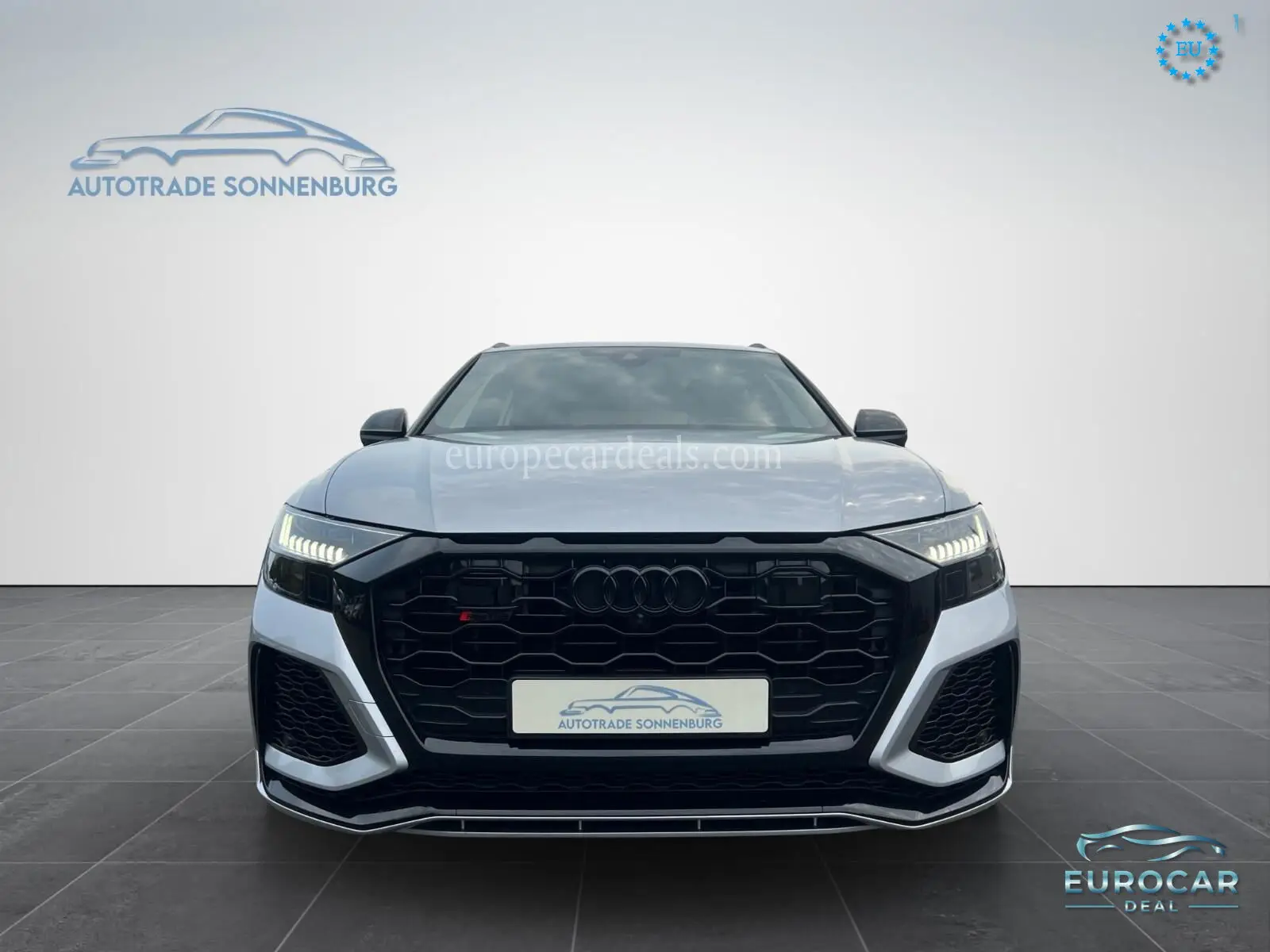 Audi RSQ8
