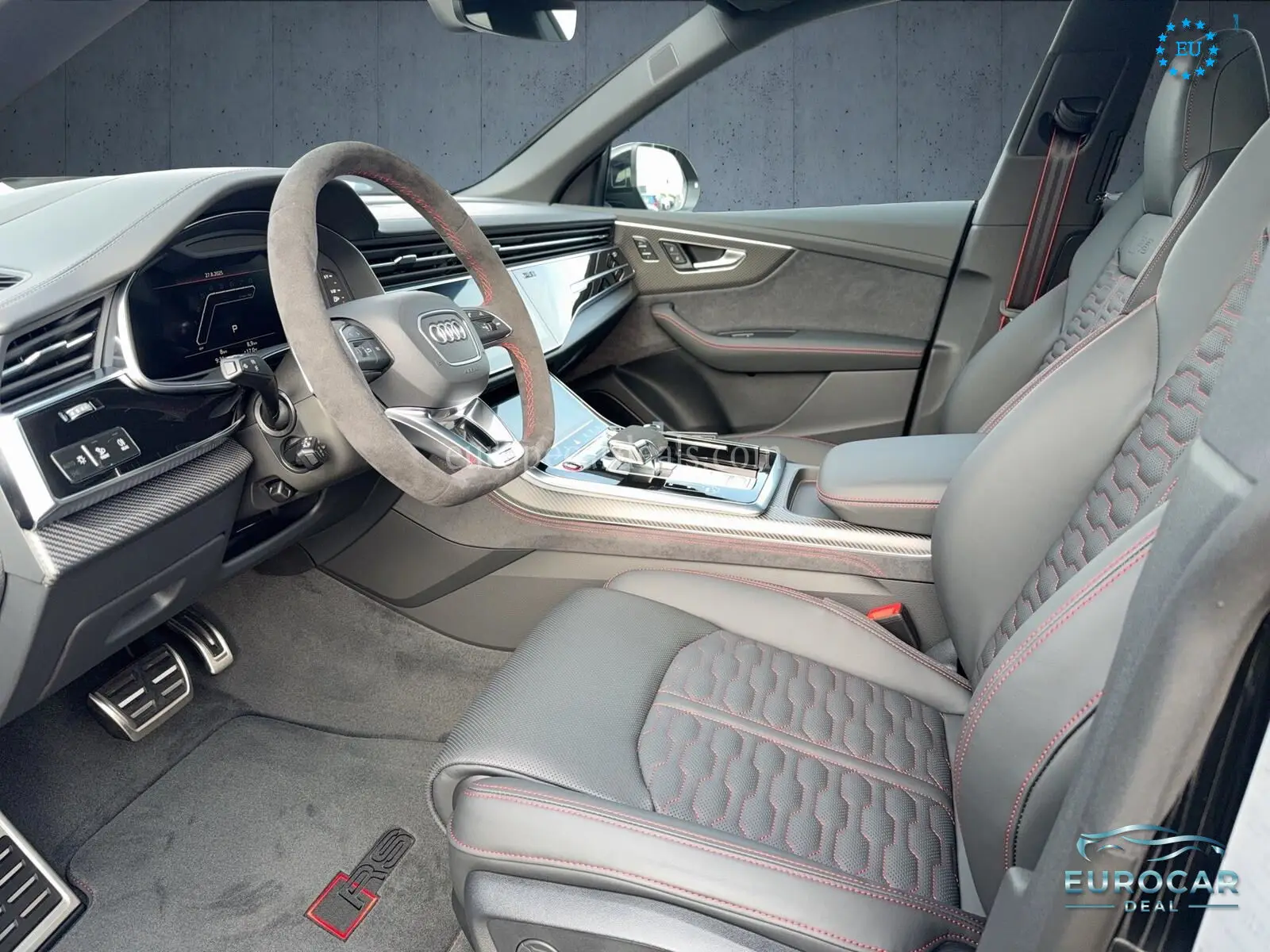 Audi RSQ8