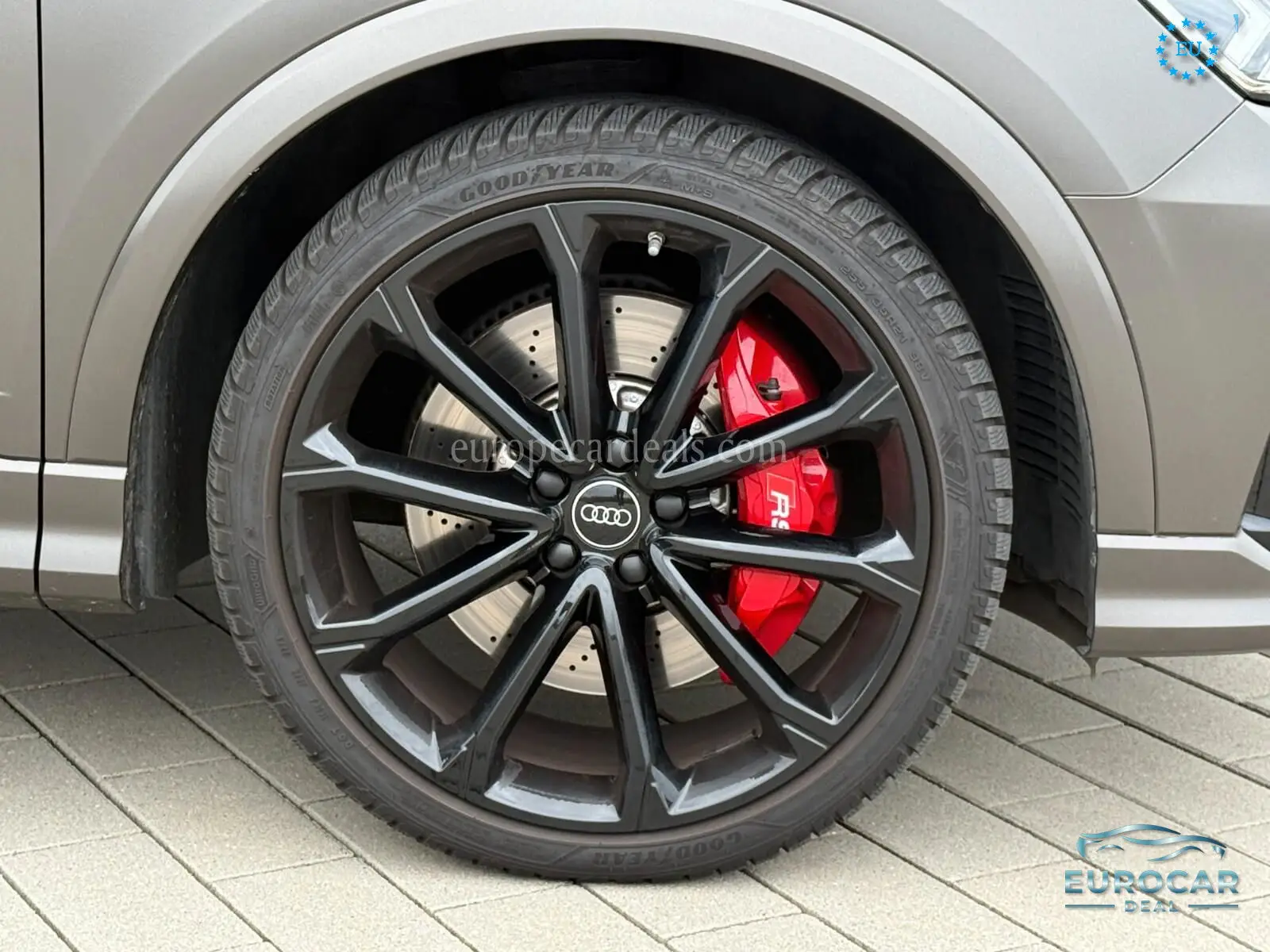 Audi RSQ3