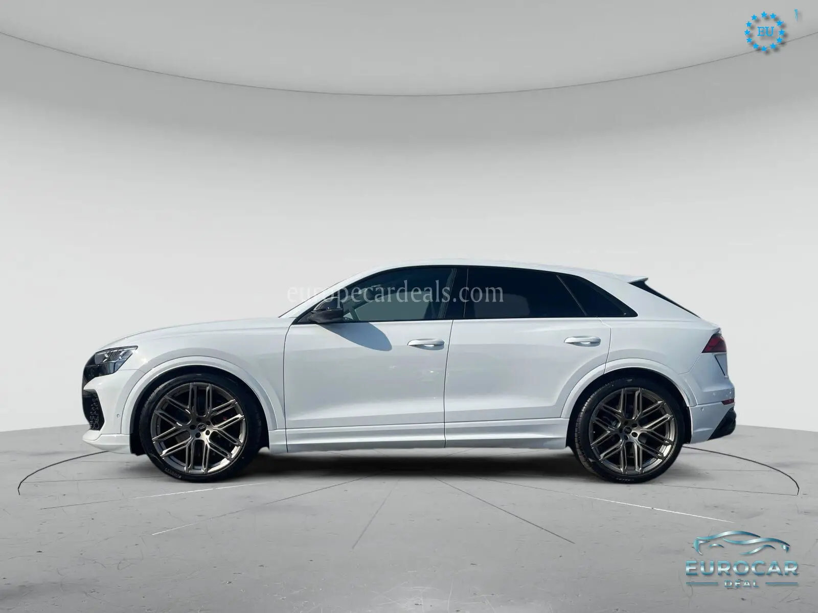 Audi RSQ8
