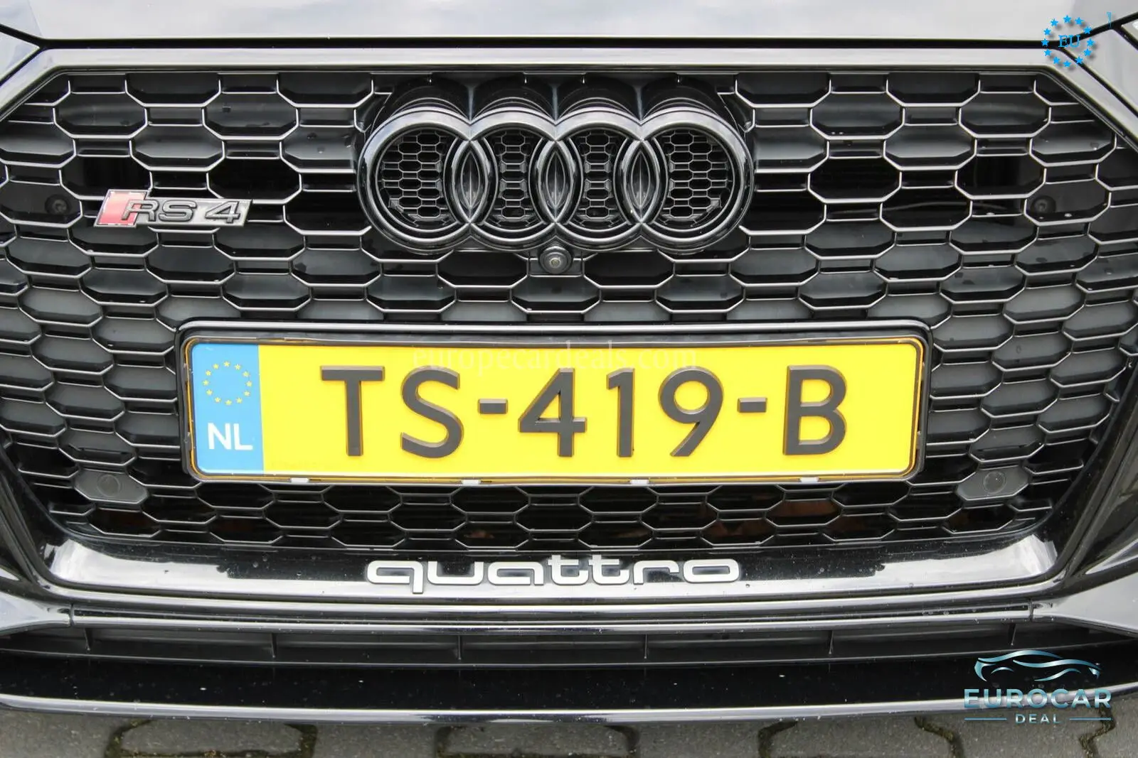 Audi RS4