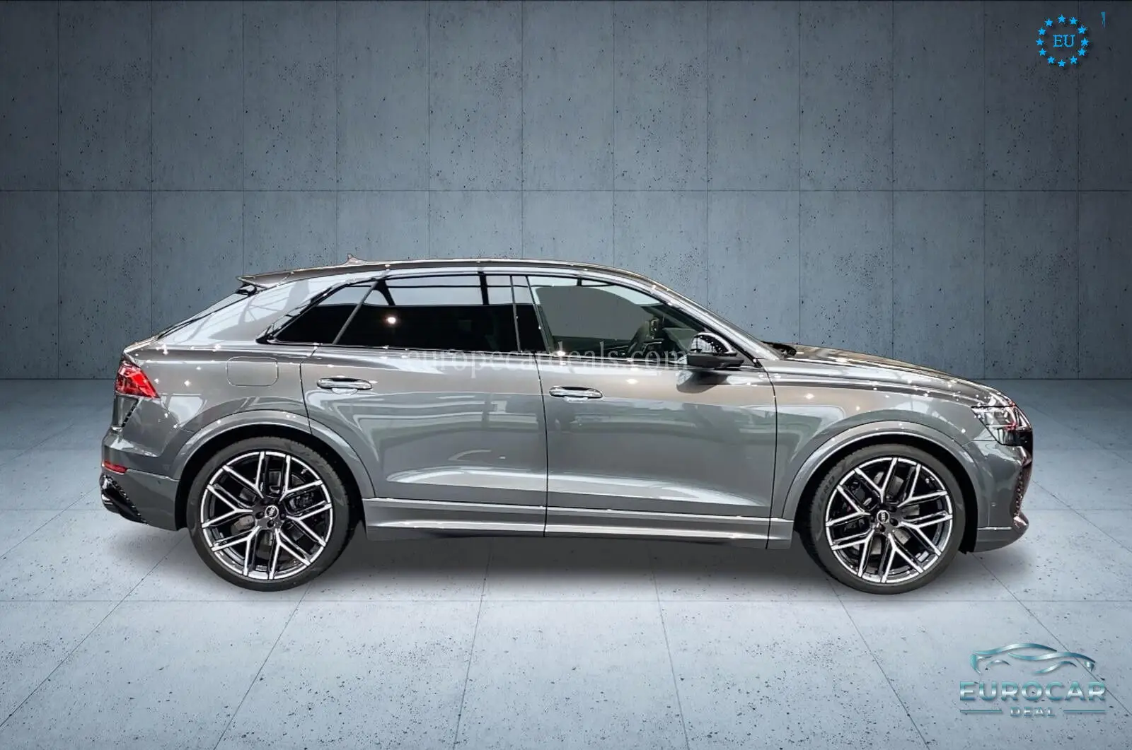 Audi RSQ8