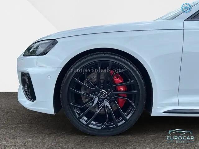 Audi RS4