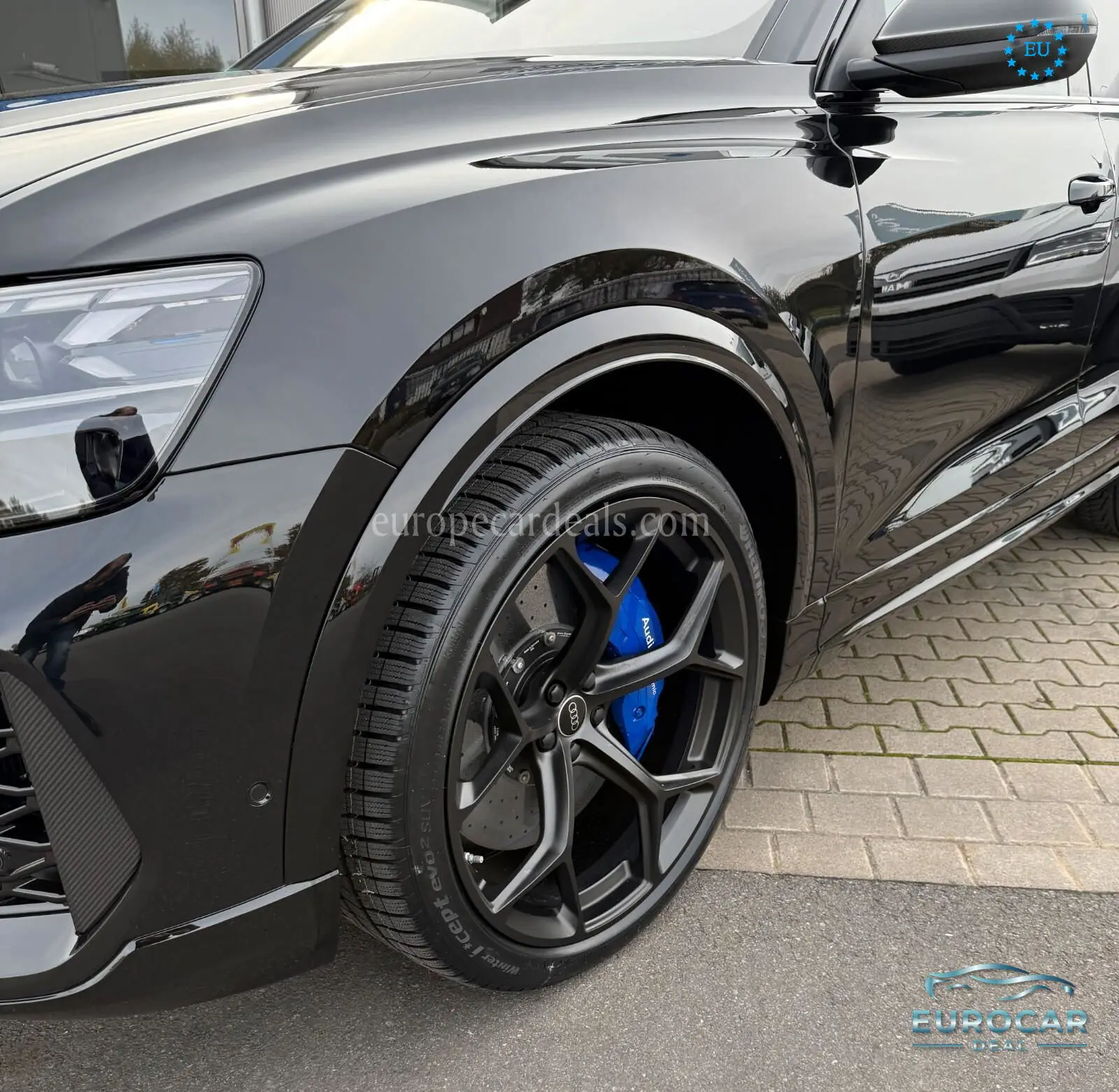 Audi RSQ8