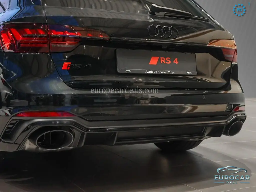 Audi RS4