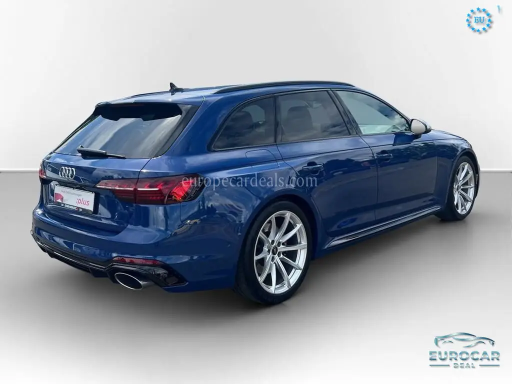 Audi RS4