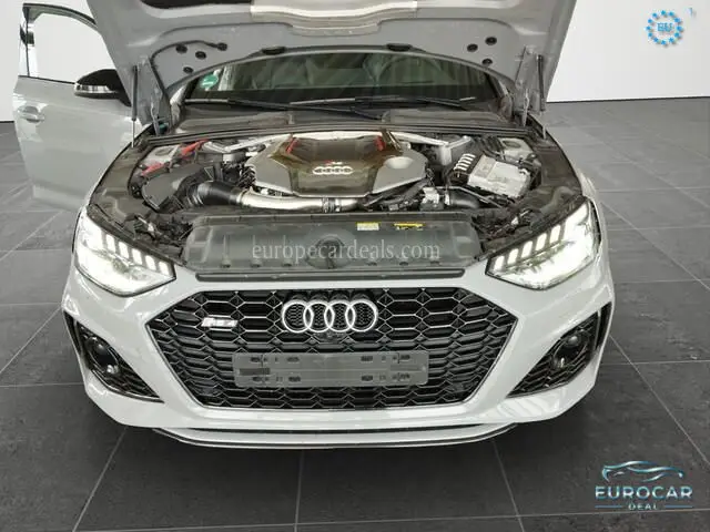 Audi RS4