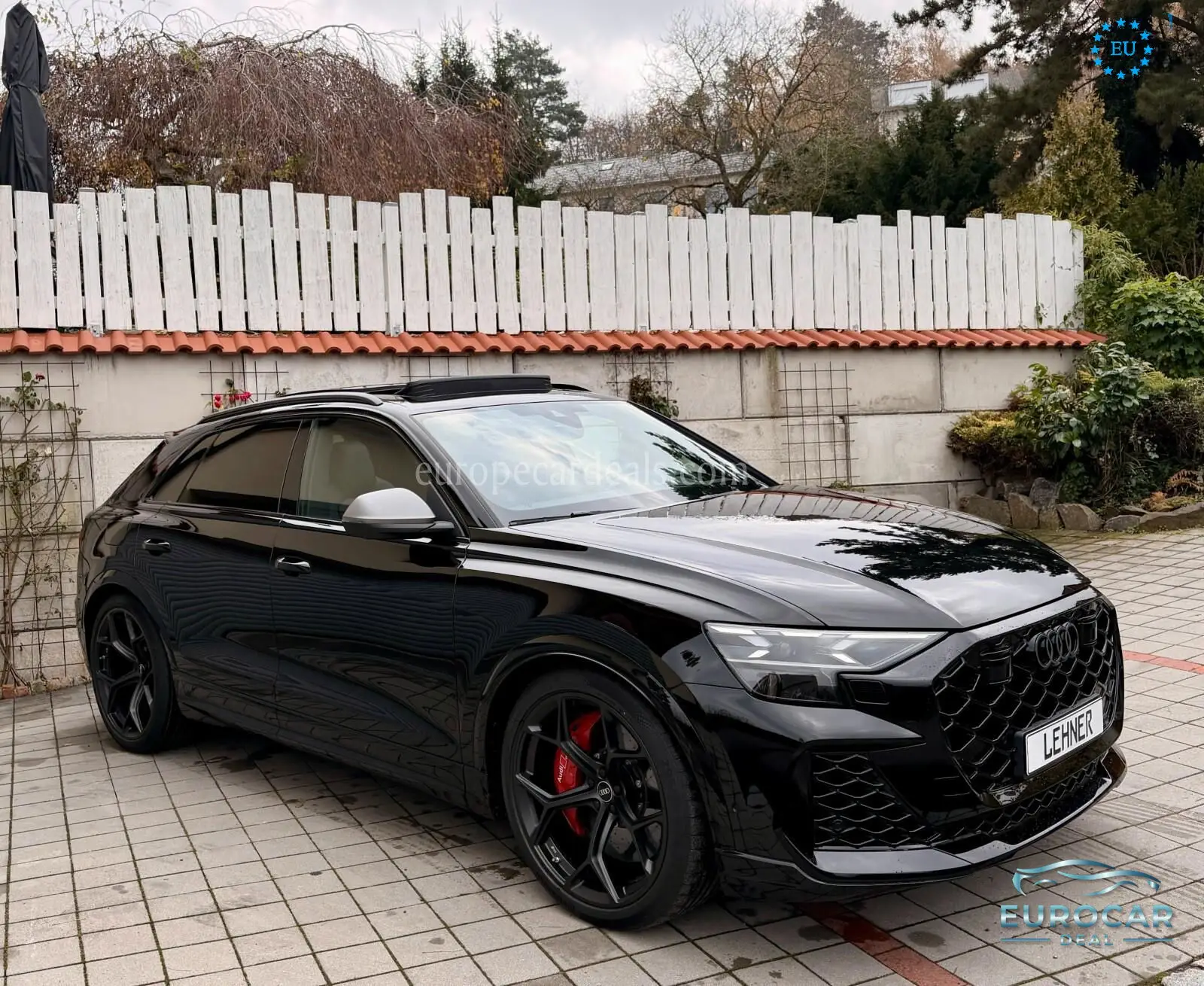 Audi RSQ8