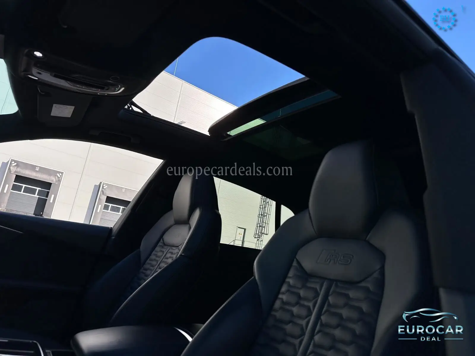 Audi RSQ8