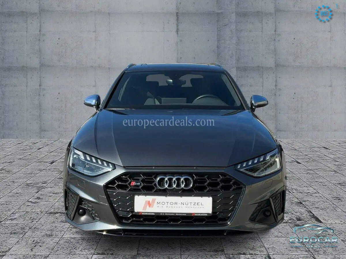 Audi S4