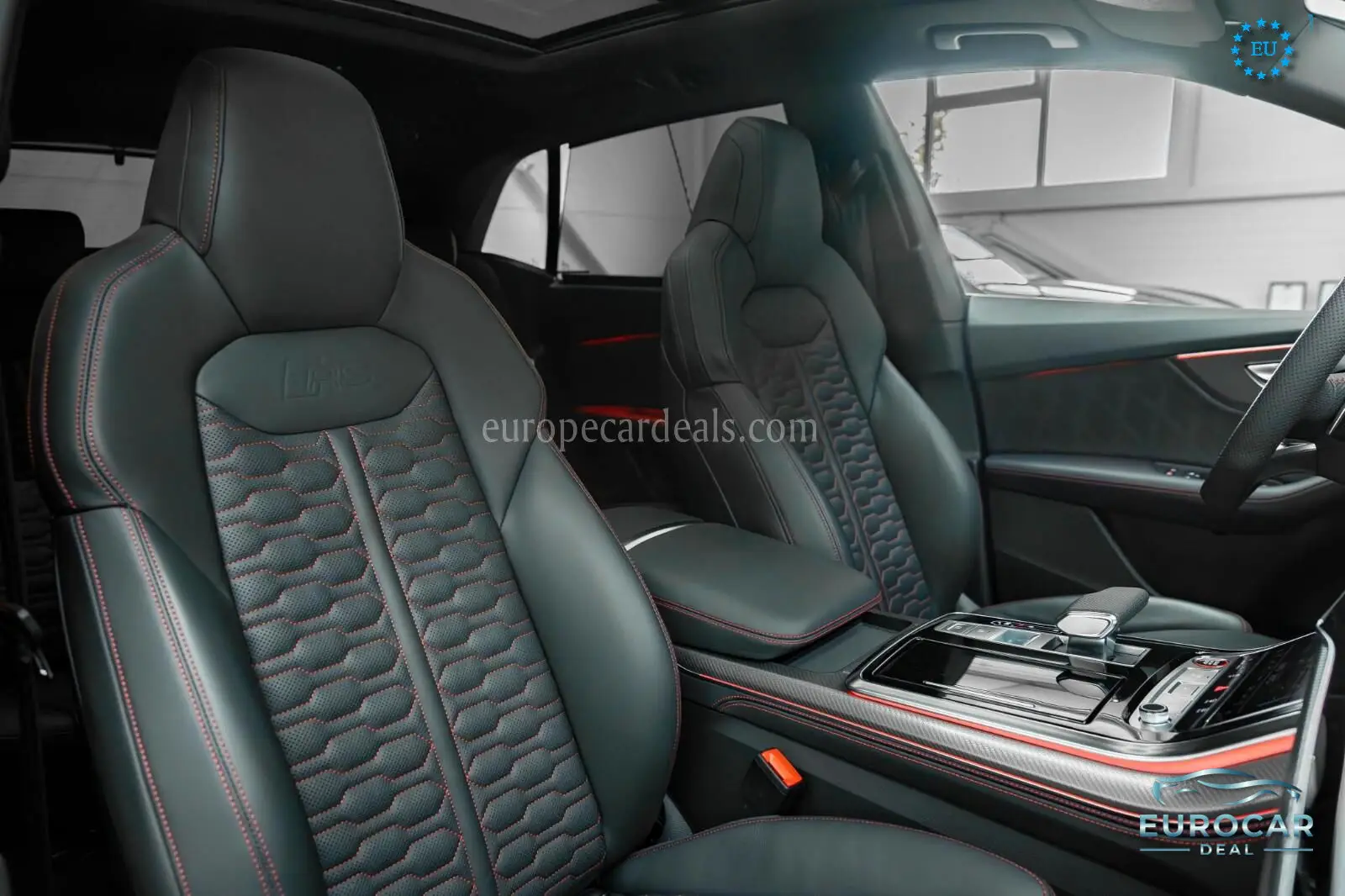 Audi RSQ8