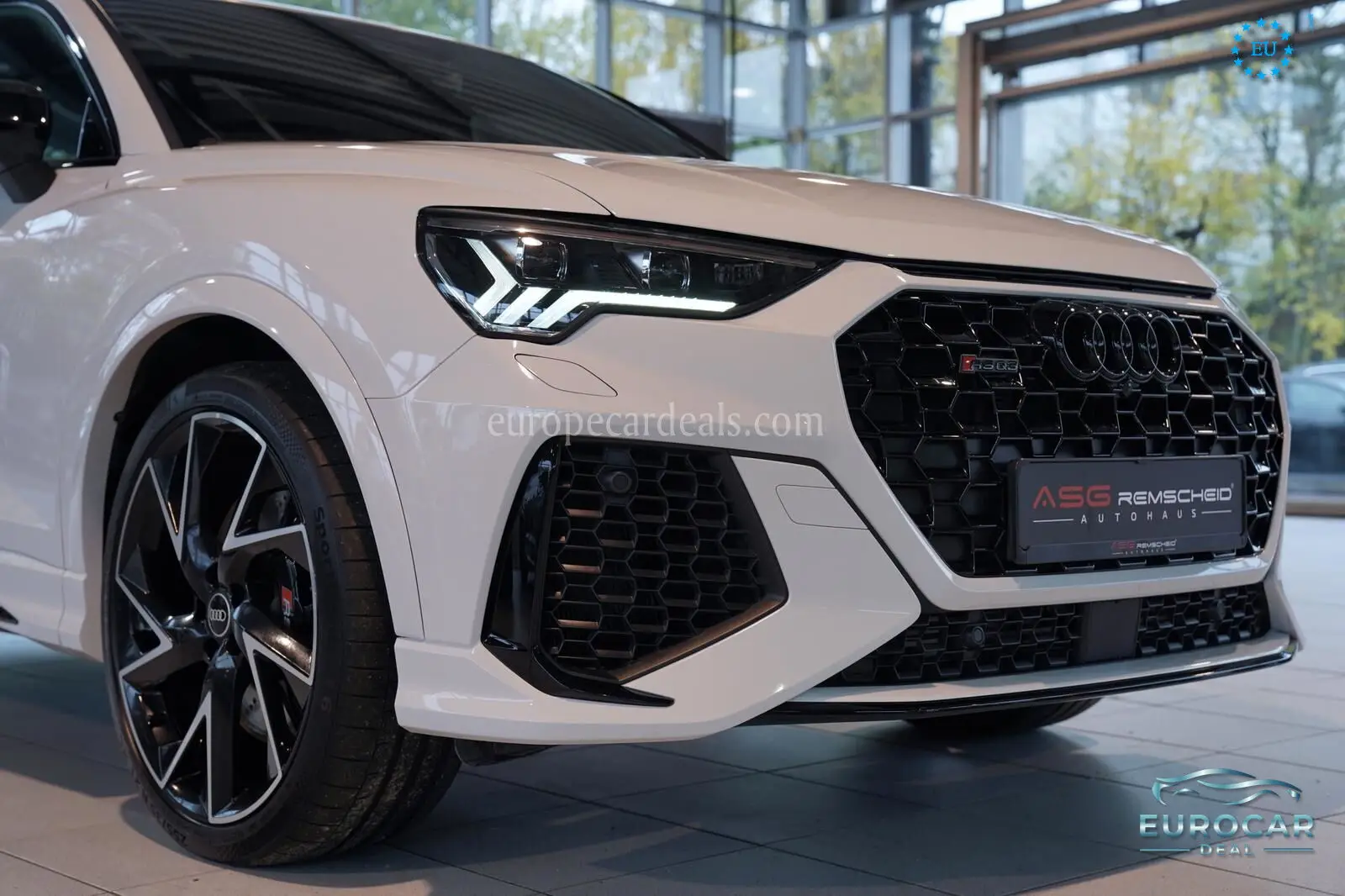 Audi RSQ3