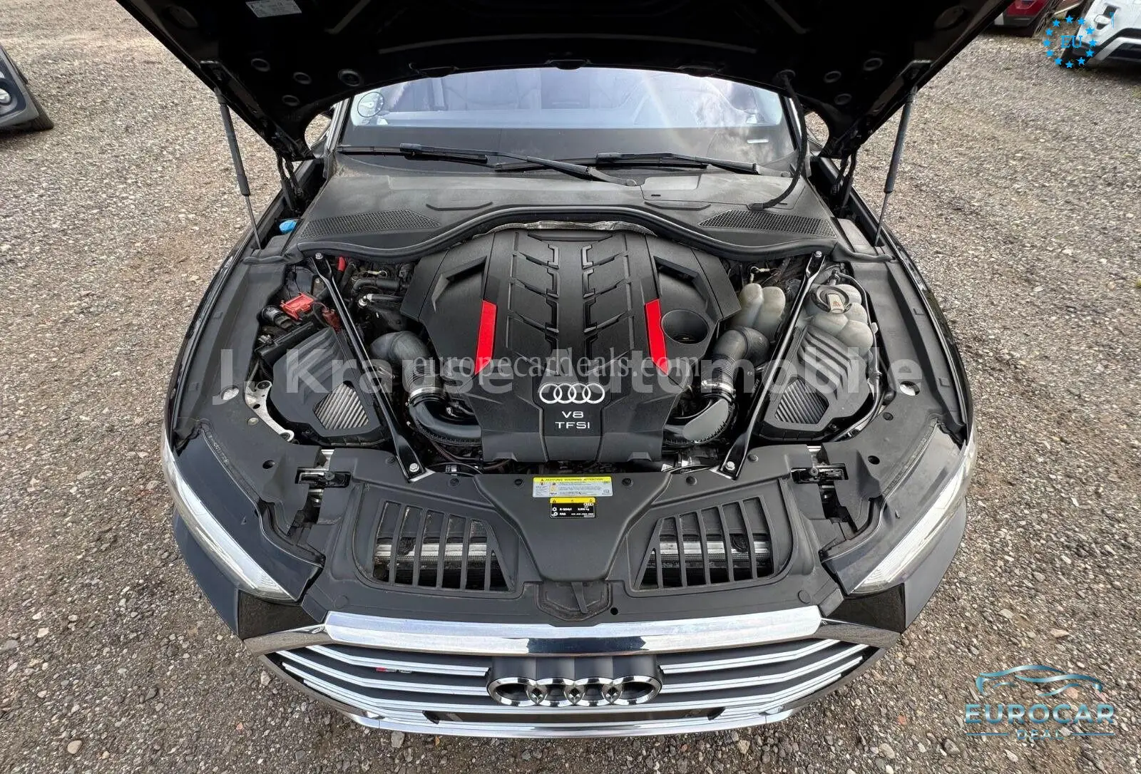 Audi S8