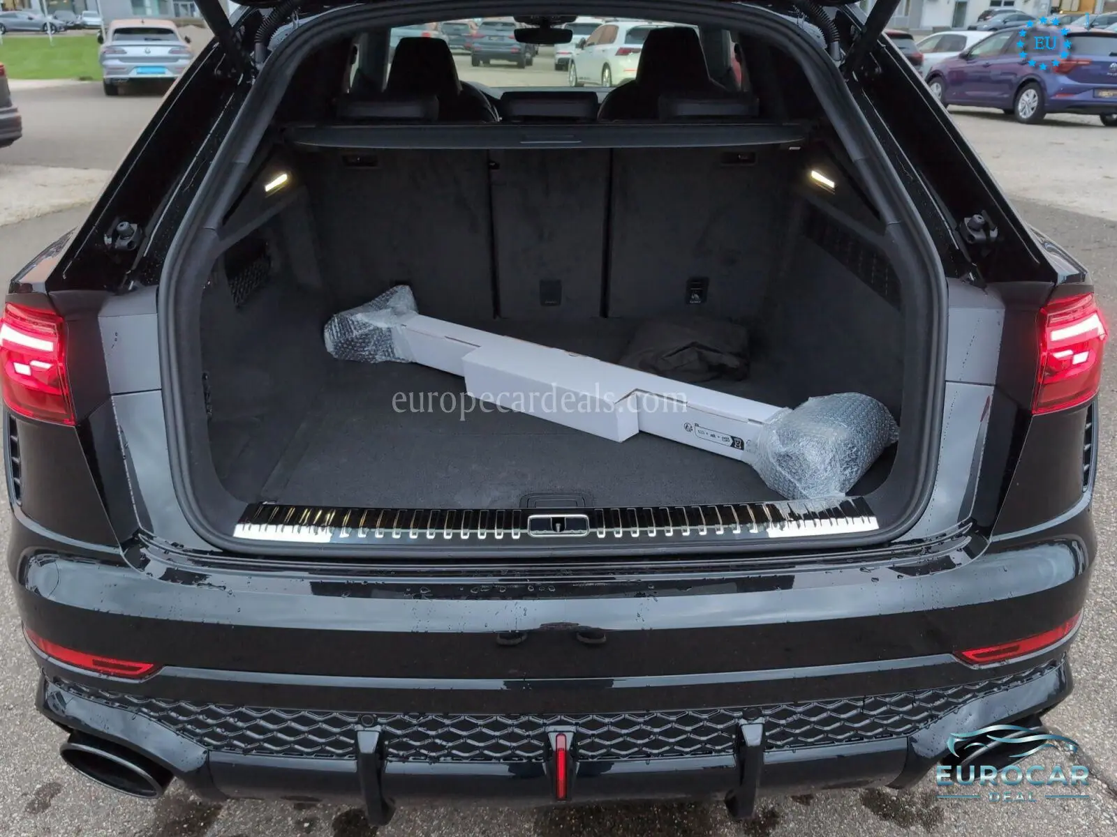 Audi RSQ8