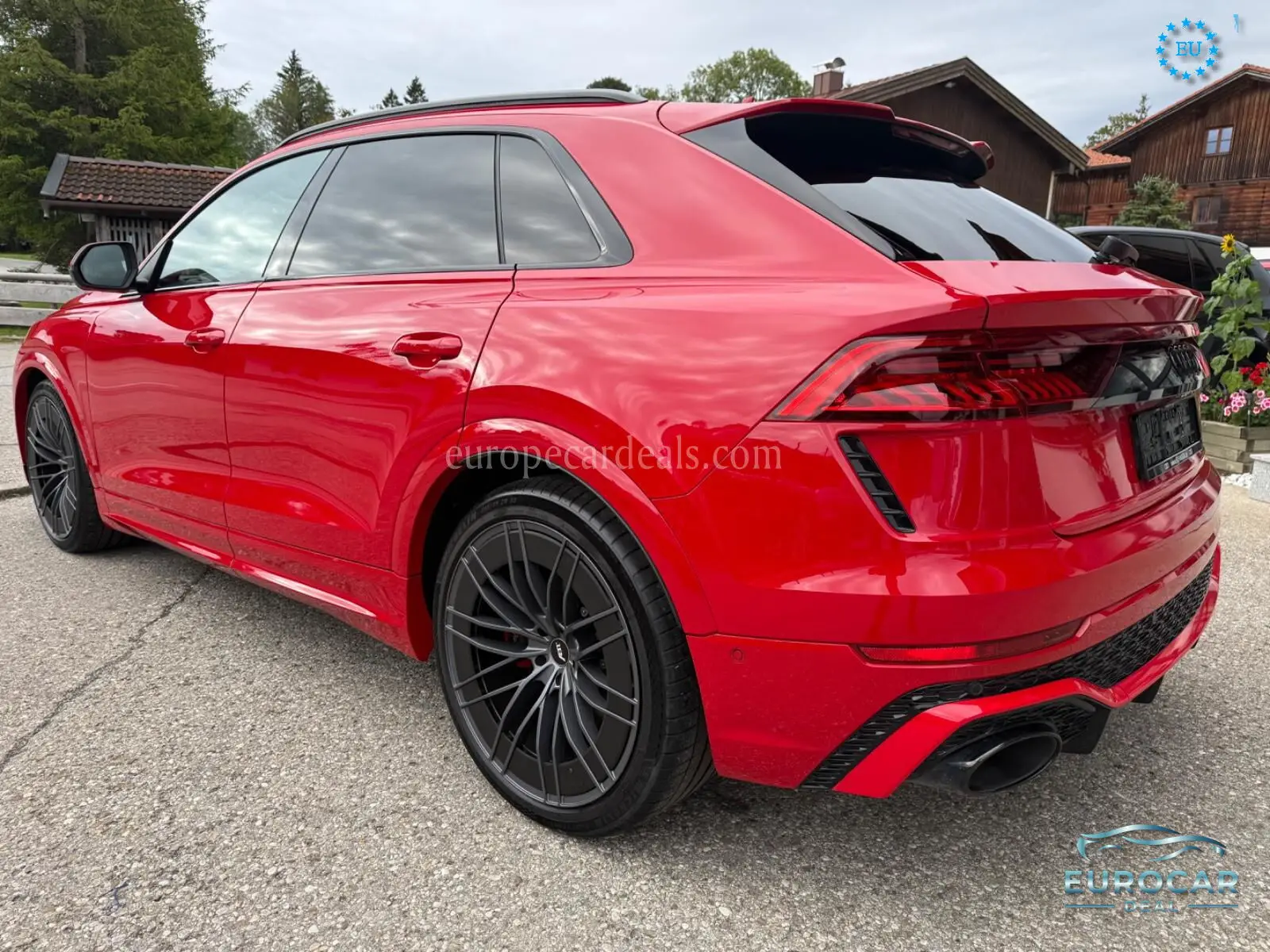 Audi RSQ8